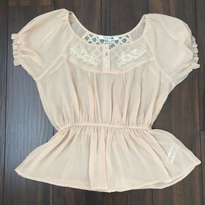 🏷 Beige Blouse 🏷